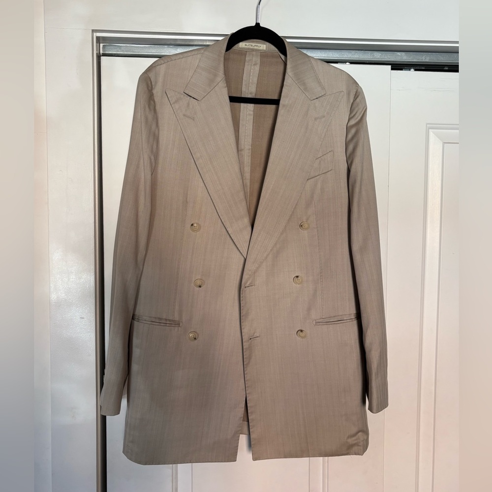 Suitsupply Sand Double-Breasted Suit